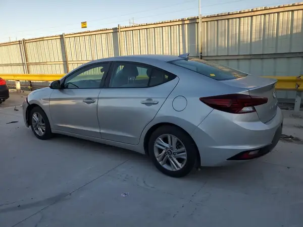 KMHD84LF7KU742016 2019 HYUNDAI ELANTRA - Image 2