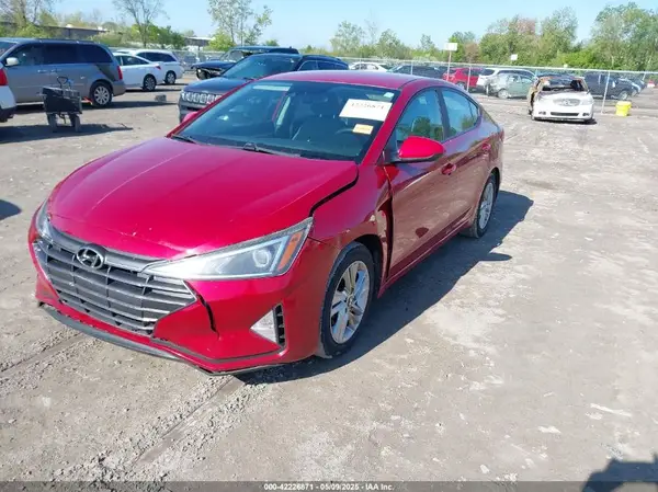 KMHD84LF7KU744526 2019 HYUNDAI ELANTRA - Image 2
