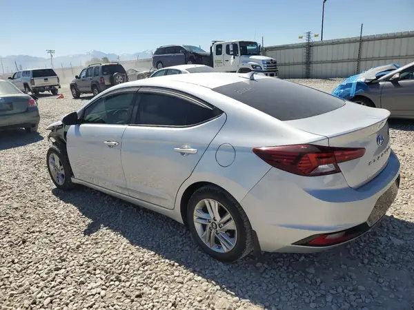 KMHD84LF7KU755946 2019 HYUNDAI ELANTRA - Image 2
