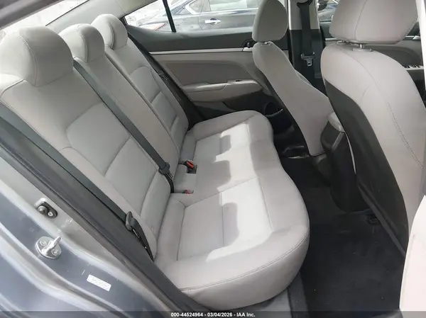 KMHD84LF7KU765795 2019 HYUNDAI ELANTRA - Image 8