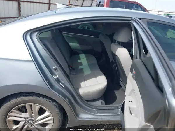 KMHD84LF7KU765828 2019 HYUNDAI ELANTRA - Image 8