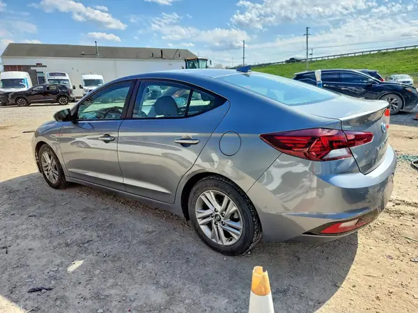 KMHD84LF7KU770639 2019 HYUNDAI ELANTRA - Image 2