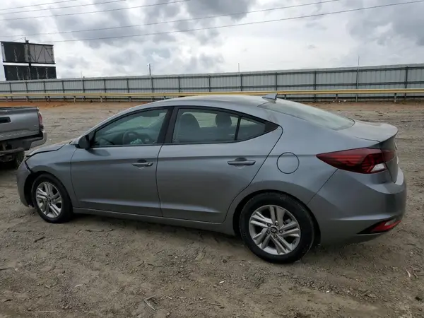 KMHD84LF7KU779759 2019 HYUNDAI ELANTRA - Image 2