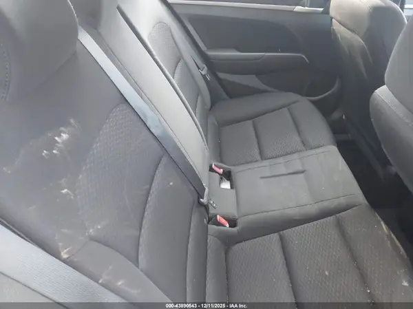 KMHD84LF7KU786663 2019 HYUNDAI ELANTRA - Image 8