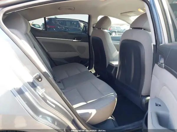 KMHD84LF7KU816776 2019 HYUNDAI ELANTRA - Image 8