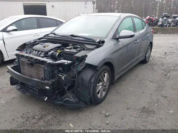 KMHD84LF7KU817877 2019 HYUNDAI ELANTRA - Image 2