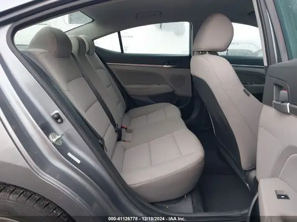 KMHD84LF7KU817877 2019 HYUNDAI ELANTRA - Image 8