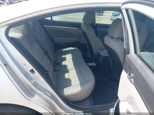 KMHD84LF7KU851544 2019 HYUNDAI ELANTRA - Image 8