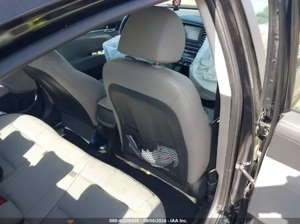 KMHD84LF7KU862253 2019 HYUNDAI ELANTRA - Image 8