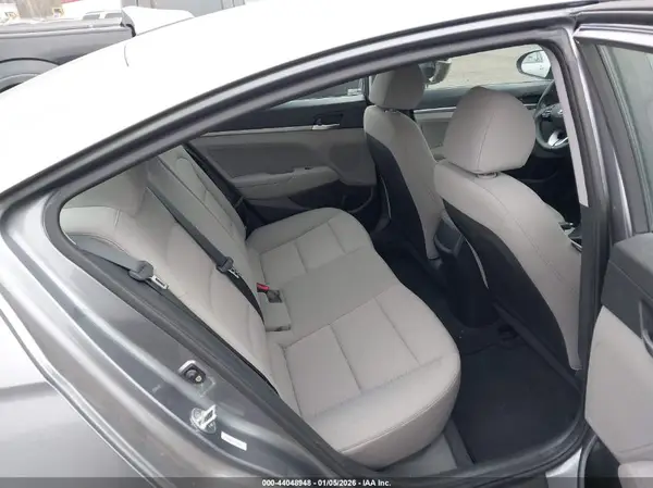 KMHD84LF7KU869736 2019 HYUNDAI ELANTRA - Image 8