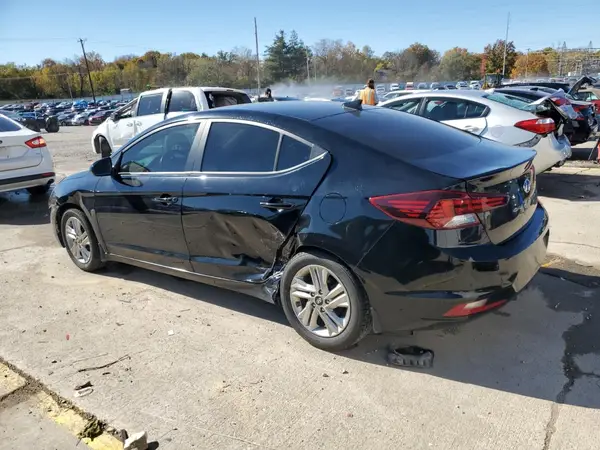 KMHD84LF7KU874726 2019 HYUNDAI ELANTRA - Image 2