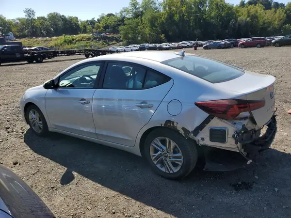 KMHD84LF7KU886052 2019 HYUNDAI ELANTRA - Image 2
