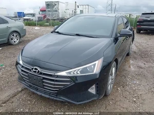 KMHD84LF7LU003522 2020 HYUNDAI ELANTRA - Image 2