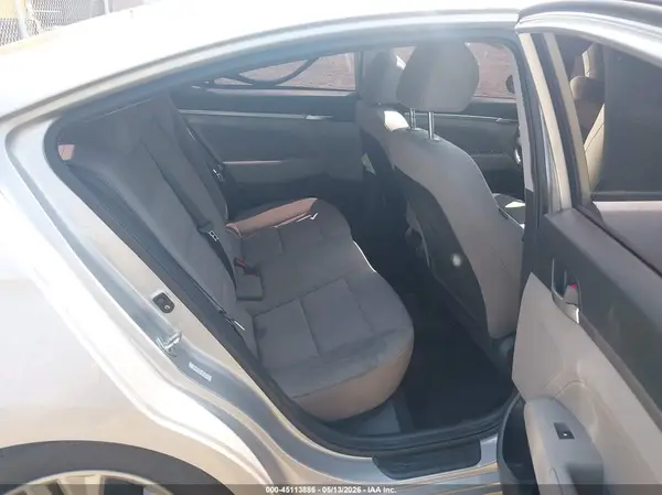 KMHD84LF7LU016111 2020 HYUNDAI ELANTRA - Image 8