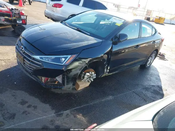 KMHD84LF7LU022426 2020 HYUNDAI ELANTRA - Image 2