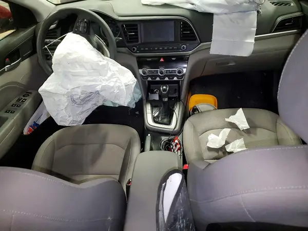 KMHD84LF7LU036813 2020 HYUNDAI ELANTRA - Image 8
