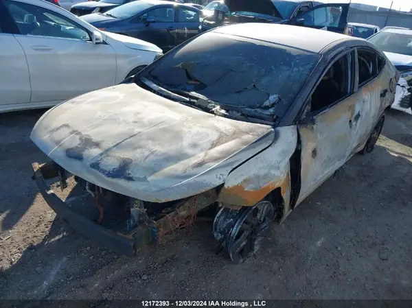 KMHD84LF7LU057712 2020 HYUNDAI ELANTRA - Image 2