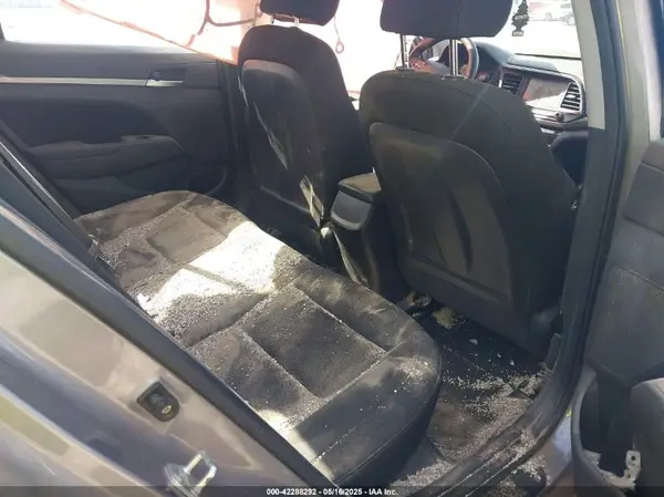KMHD84LF7LU105161 2020 HYUNDAI ELANTRA - Image 8