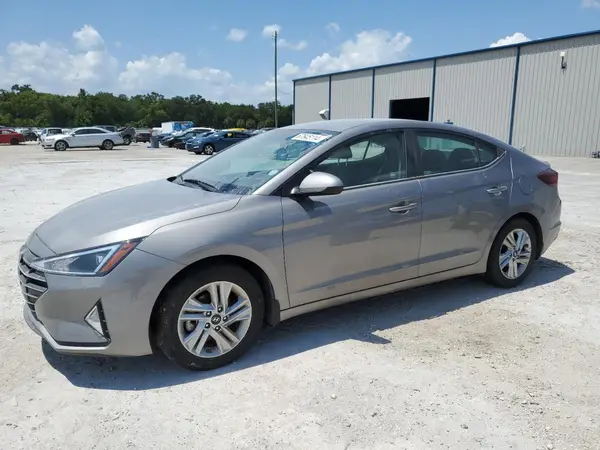 KMHD84LF7LU905586 2020 HYUNDAI ELANTRA - Image 1