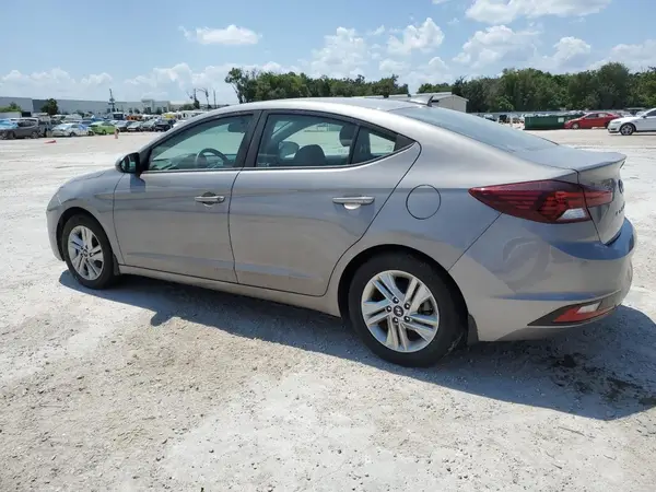 KMHD84LF7LU905586 2020 HYUNDAI ELANTRA - Image 2