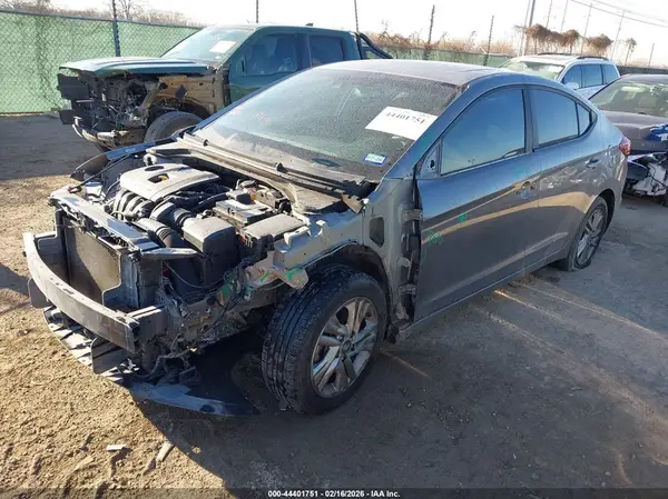 KMHD84LF7LU909282 2020 HYUNDAI ELANTRA - Image 2