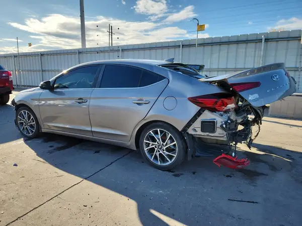 KMHD84LF7LU910707 2020 HYUNDAI ELANTRA - Image 2