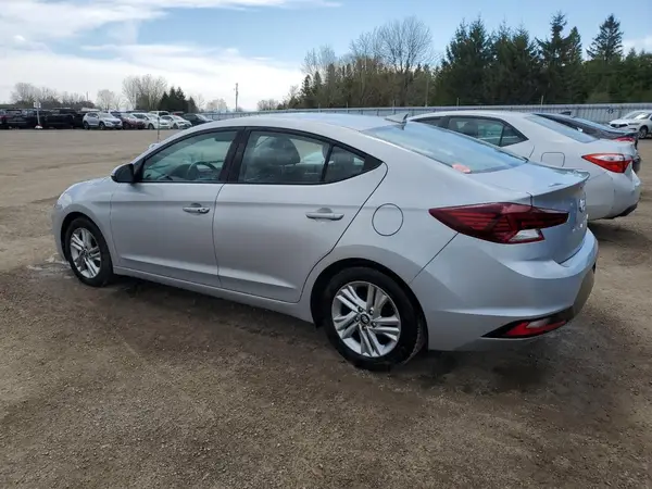 KMHD84LF7LU945263 2020 HYUNDAI ELANTRA - Image 2
