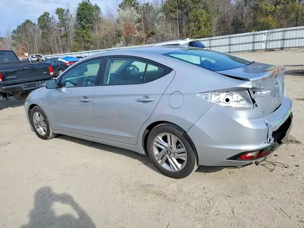 KMHD84LF7LU949393 2020 HYUNDAI ELANTRA - Image 2