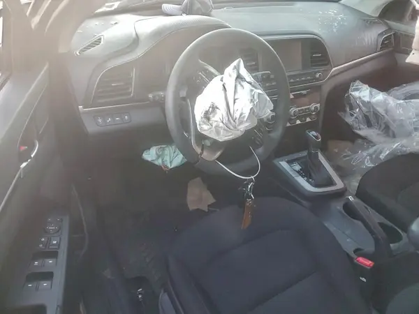 KMHD84LF7LU951158 2020 HYUNDAI ELANTRA - Image 8