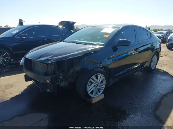 KMHD84LF7LU958403 2020 HYUNDAI ELANTRA - Image 2