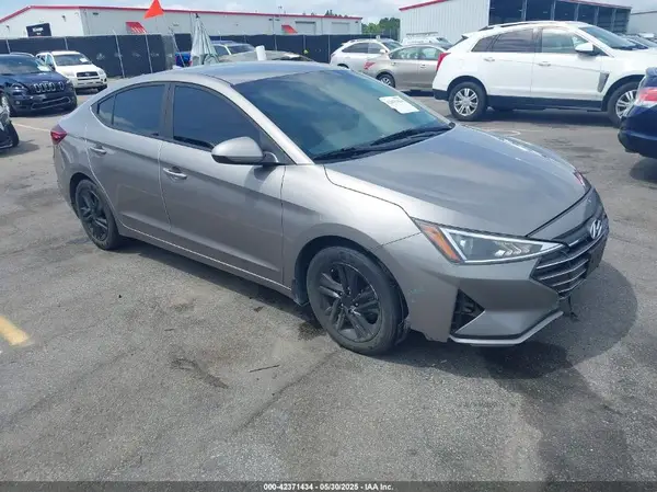 KMHD84LF7LU967585 2020 HYUNDAI ELANTRA - Image 1