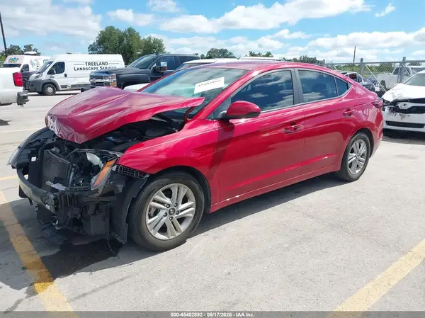 KMHD84LF7LU970759 2020 HYUNDAI ELANTRA - Image 2