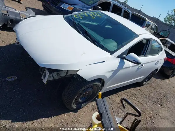 KMHD84LF7LU991093 2020 HYUNDAI ELANTRA - Image 2