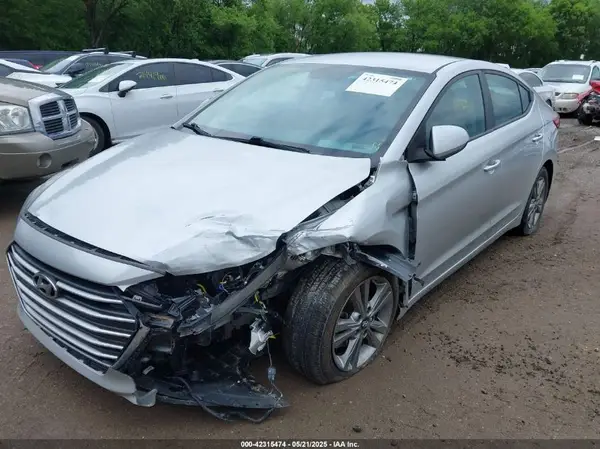 KMHD84LF8HU064899 2017 HYUNDAI ELANTRA - Image 2