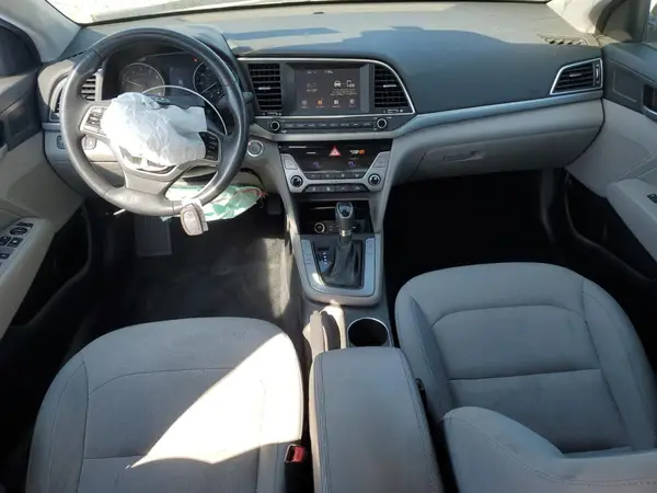 KMHD84LF8HU104317 2017 HYUNDAI ELANTRA - Image 8