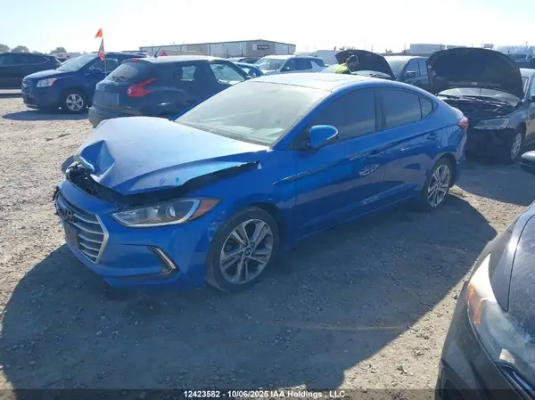KMHD84LF8HU118332 2017 HYUNDAI ELANTRA - Image 2