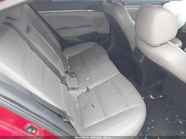 KMHD84LF8HU127418 2017 HYUNDAI ELANTRA - Image 8