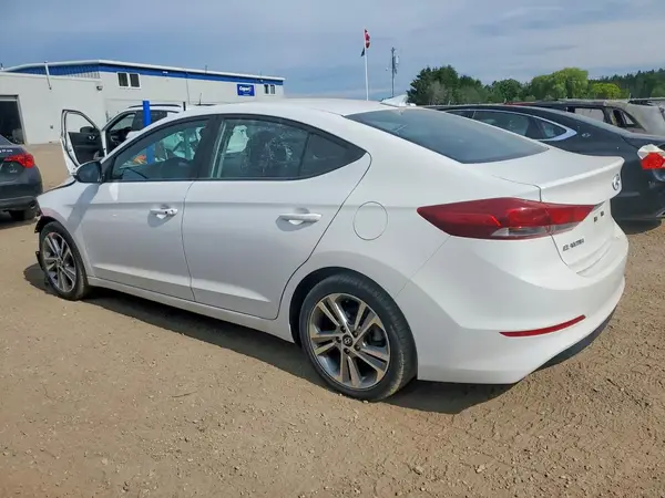 KMHD84LF8HU132313 2017 HYUNDAI ELANTRA - Image 2