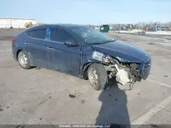 KMHD84LF8HU133025 2017 HYUNDAI ELANTRA