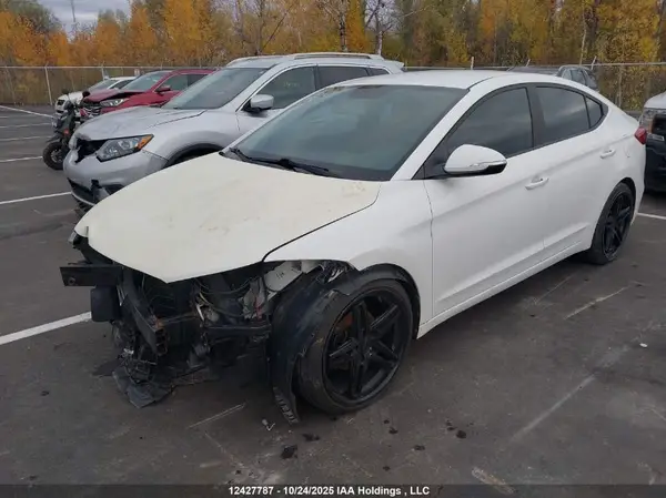 KMHD84LF8HU134062 2017 HYUNDAI ELANTRA - Image 2
