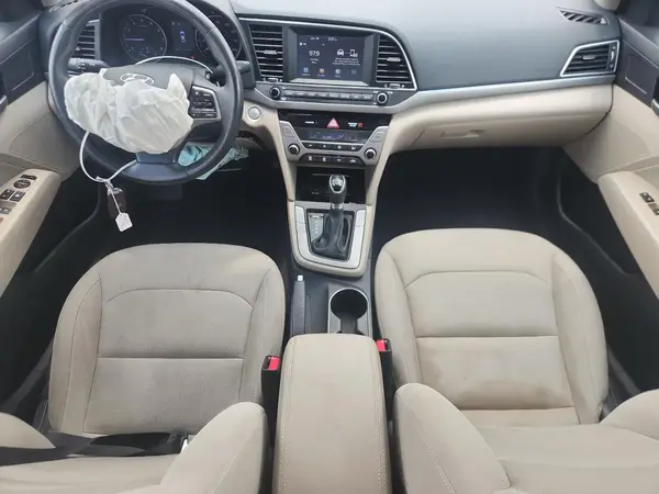 KMHD84LF8HU141402 2017 HYUNDAI ELANTRA - Image 8