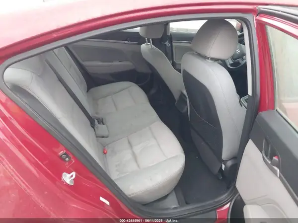 KMHD84LF8HU141867 2017 HYUNDAI ELANTRA - Image 8