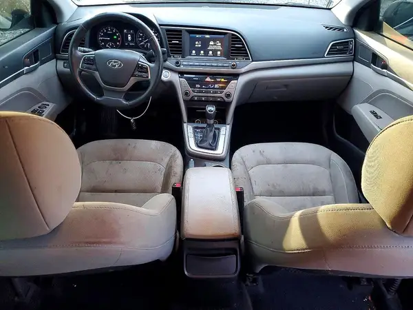 KMHD84LF8HU151458 2017 HYUNDAI ELANTRA - Image 8
