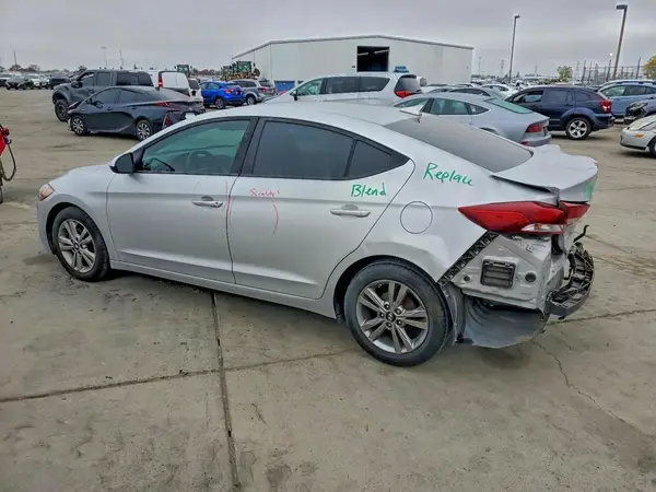 KMHD84LF8HU164260 2017 HYUNDAI ELANTRA - Image 2