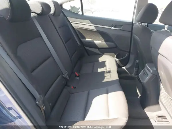 KMHD84LF8HU169426 2017 HYUNDAI ELANTRA - Image 8