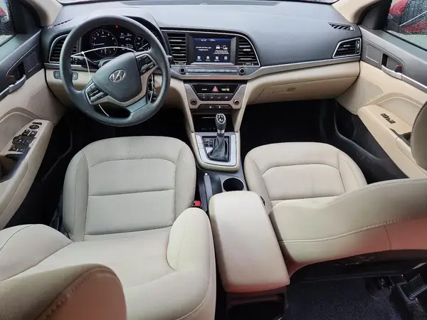 KMHD84LF8HU171418 2017 HYUNDAI ELANTRA - Image 8