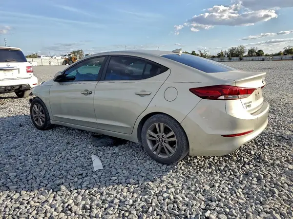 KMHD84LF8HU177610 2017 HYUNDAI ELANTRA - Image 2