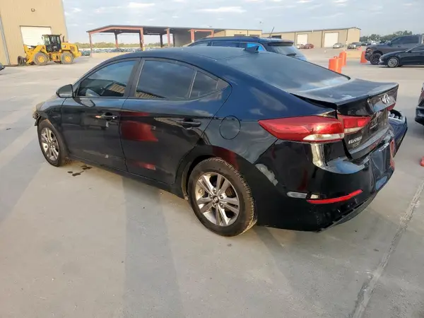 KMHD84LF8HU180118 2017 HYUNDAI ELANTRA - Image 2