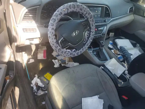 KMHD84LF8HU191538 2017 HYUNDAI ELANTRA - Image 8