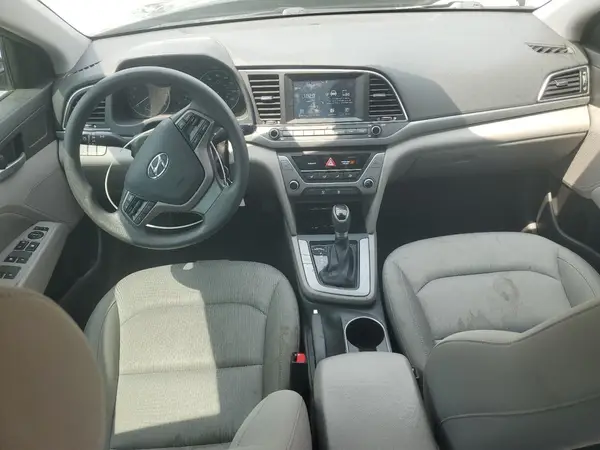 KMHD84LF8HU201422 2017 HYUNDAI ELANTRA - Image 8